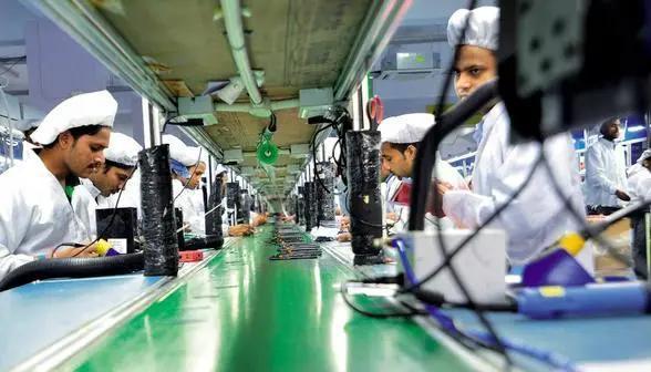 越南制造业领先印度:出口额超967亿美元,电子产品制造成竞争优势 越南