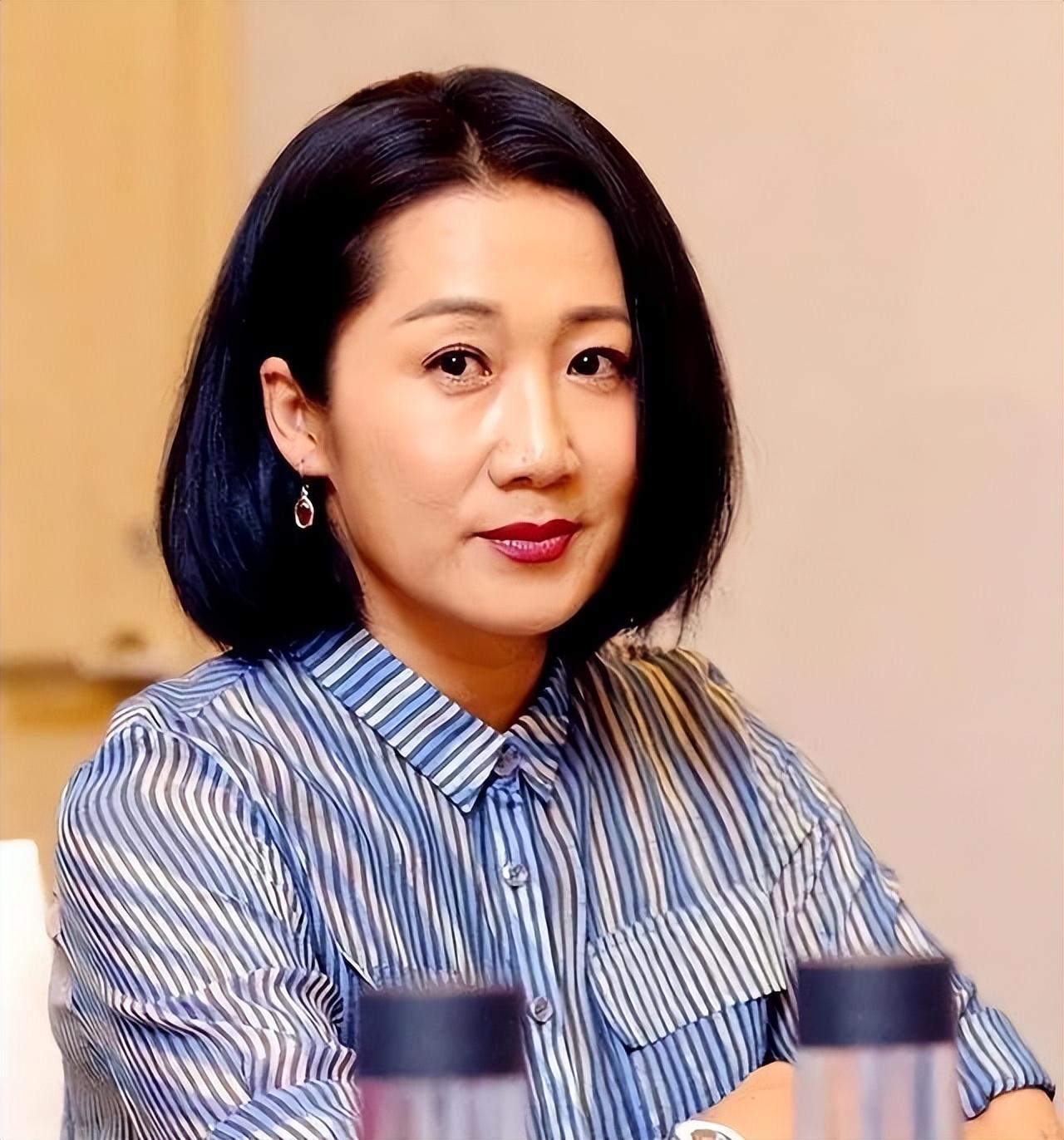 郭虹:从敦煌到荧幕,坚守演员梦的"金牌配角"传奇 在光鲜亮丽的娱乐圈