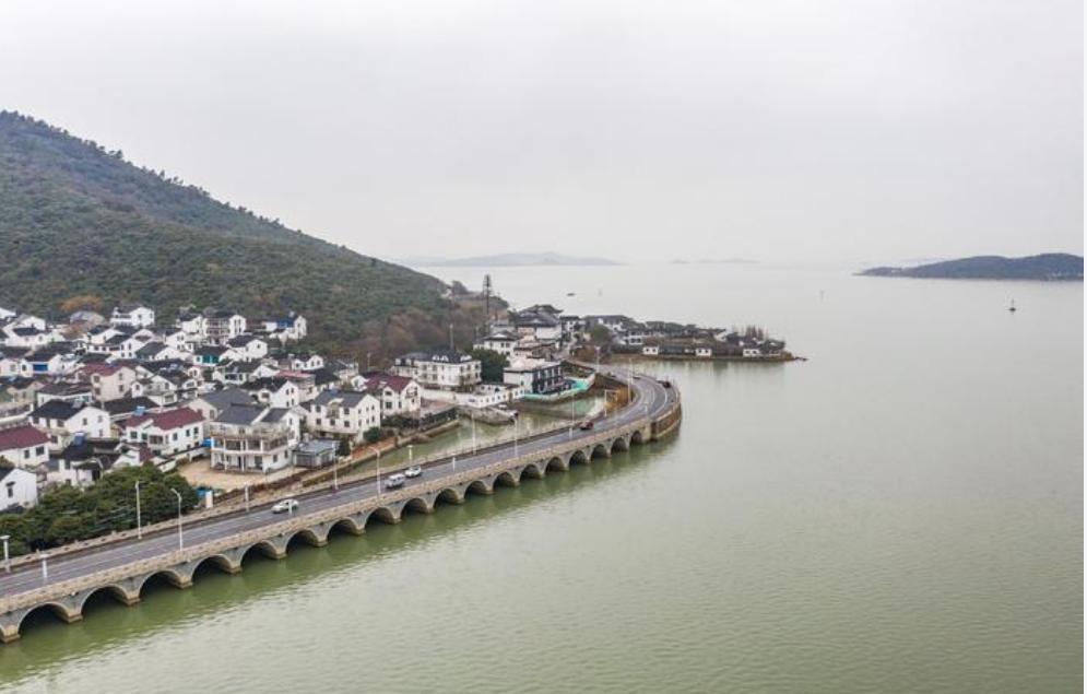 溧阳别桥原乡稻梦空间,苏州东山环太湖大道,湖州长颈鹿庄园,临安青山