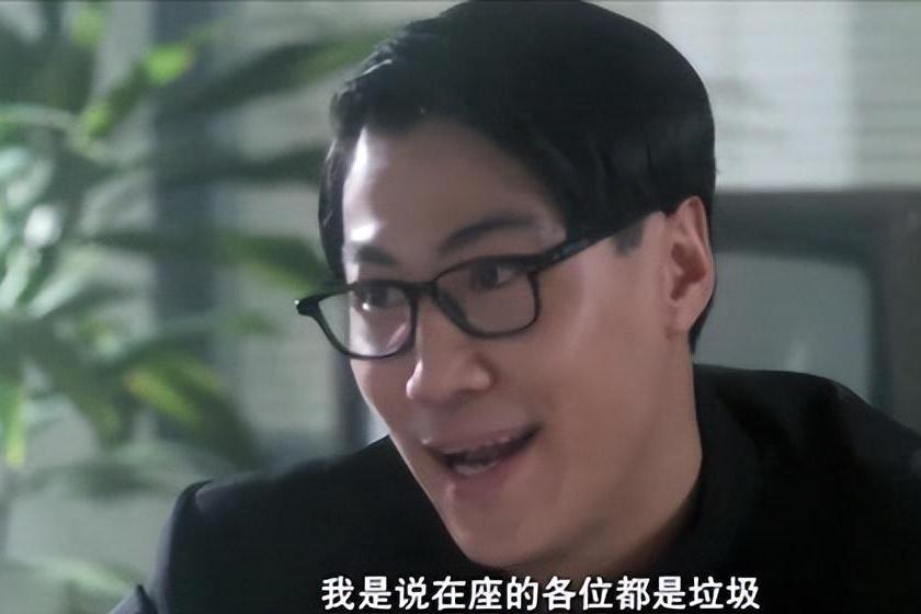 跑斜坡不喘,身材依然保持得很好,为了有更多体力和时间陪伴孩子成长