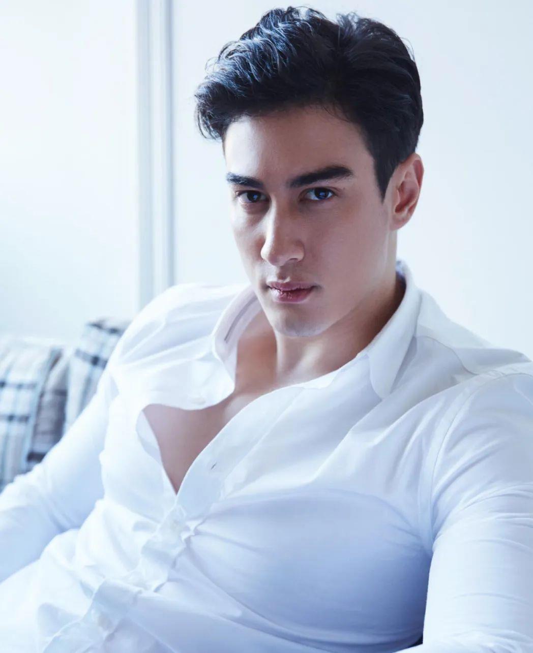 sebastian hou fung mok是一位中国和奥地利混血儿,他不仅拥有模特般