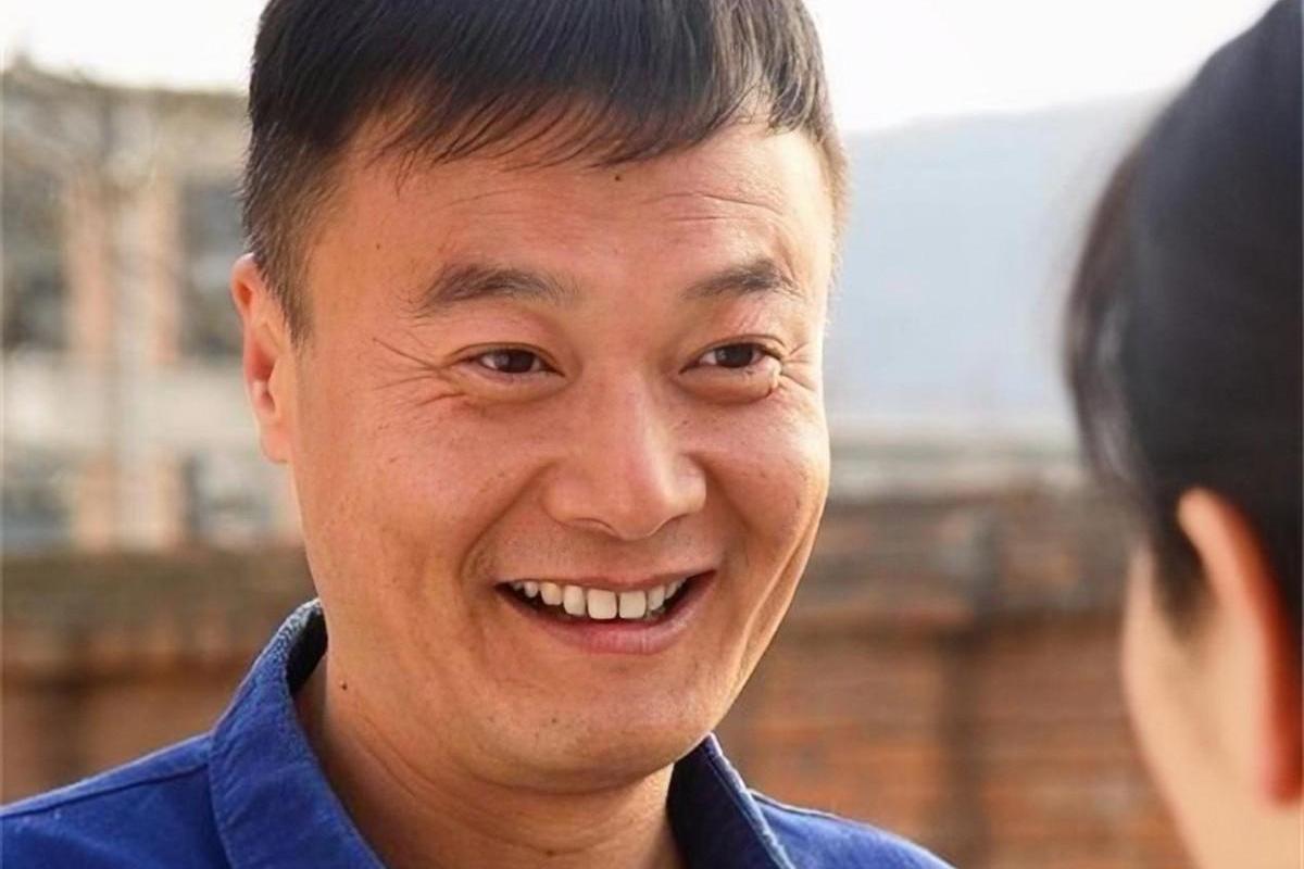 孙松与侯继林:娱乐圈的"傻女人"与"细心男"的幸福密码 在光鲜亮丽的