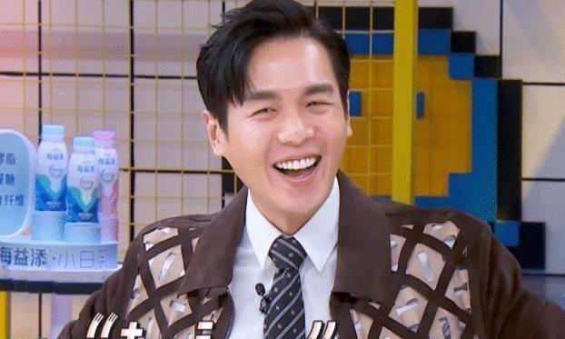 张若昀亮相《拜托了冰箱》,贤惠丈夫为妻子下厨,网友:宝藏男孩!