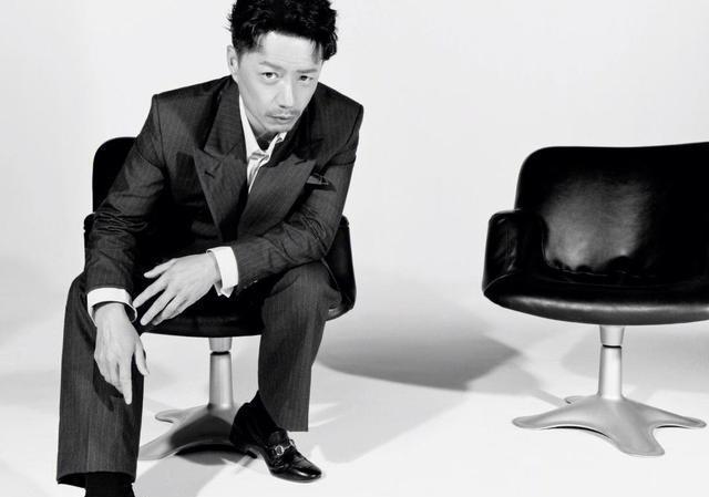 段奕宏因电影《细伟》而更改艺名,他的