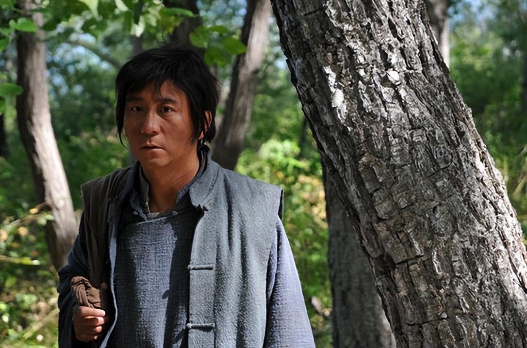 坎坷男星赵毅:父母为了他失眠流泪 赵毅是一位实力派演员,但名气却不