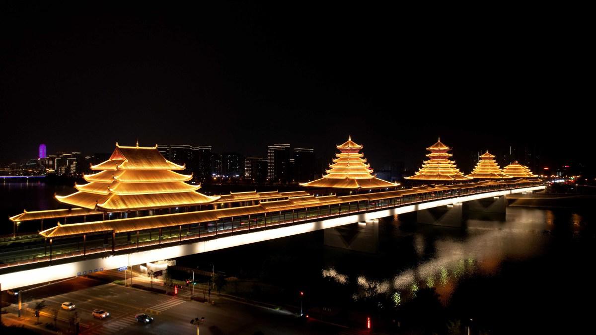 柳州自由行攻略:探索南国风情之都 柳州,南国风情之都,河流蜿蜒,桥梁