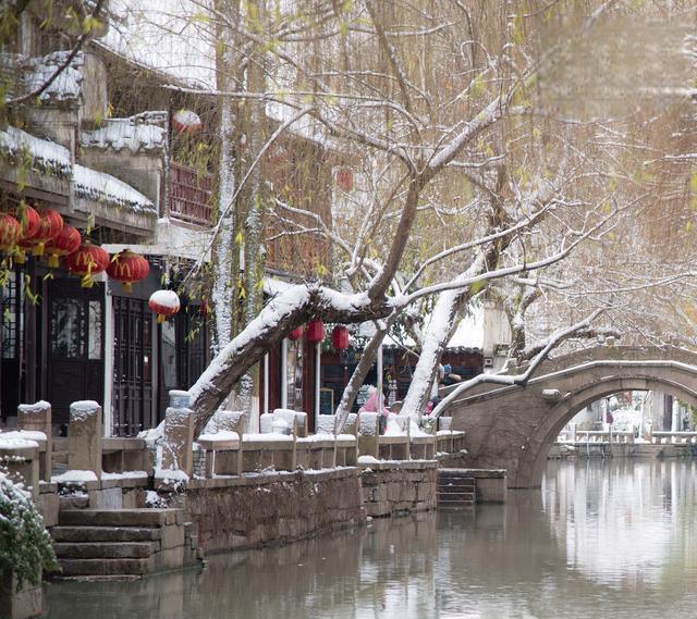 冬日里的金陵秘境:喷泉村 冬天的南京,有一处秘境等你来探寻——喷泉