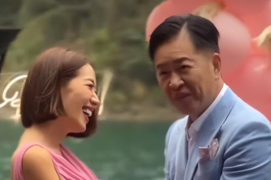 刘伊心三胎官宣:富豪老公林志隆举办派对,恩爱庆祝 刘伊心,39岁的女星