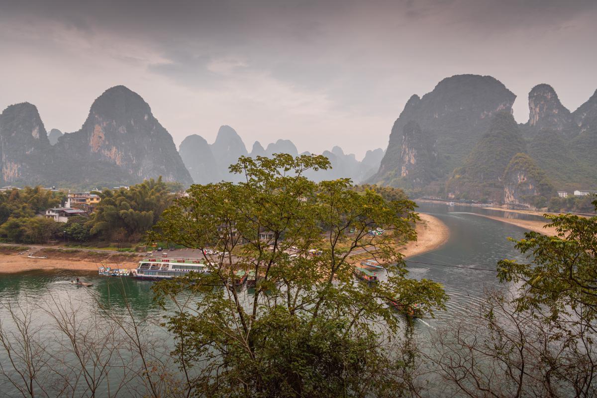 十里画廊:自然与人文交织的绝美画卷 十里画廊,一幅自然与人文交织的