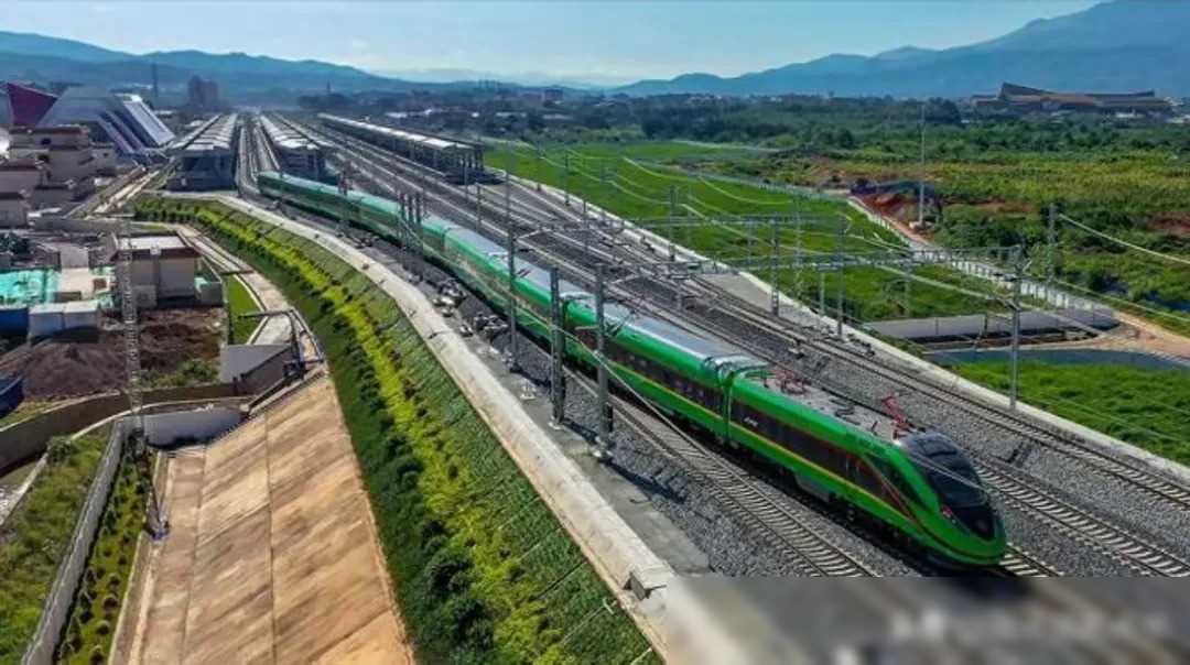 越南南北高铁:泛亚铁路东线加速建设 越南计划在2030年之前,优先在