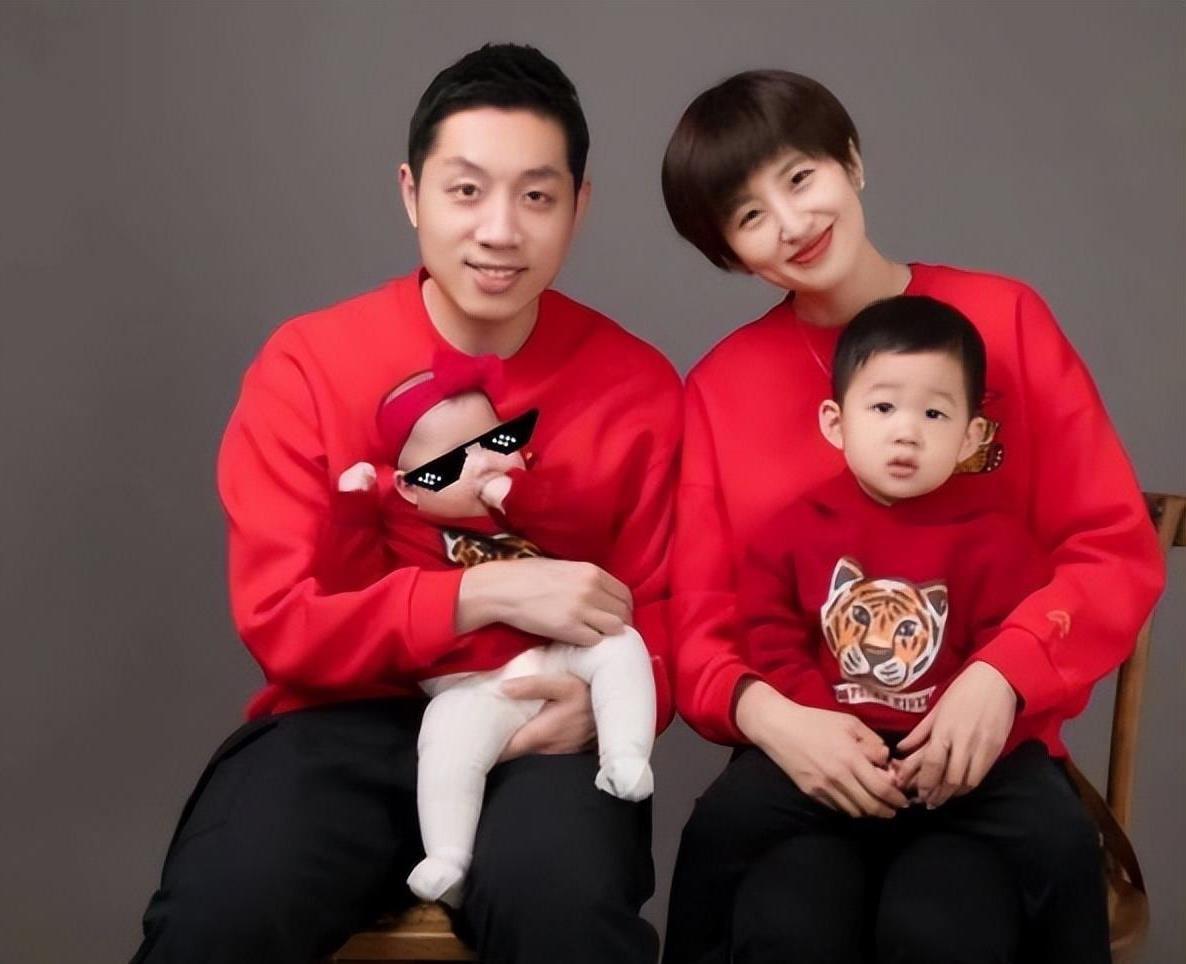 一段跨越年龄的爱情佳话 乒乓球巨星许昕与姚彦的爱情故事,不仅仅是一