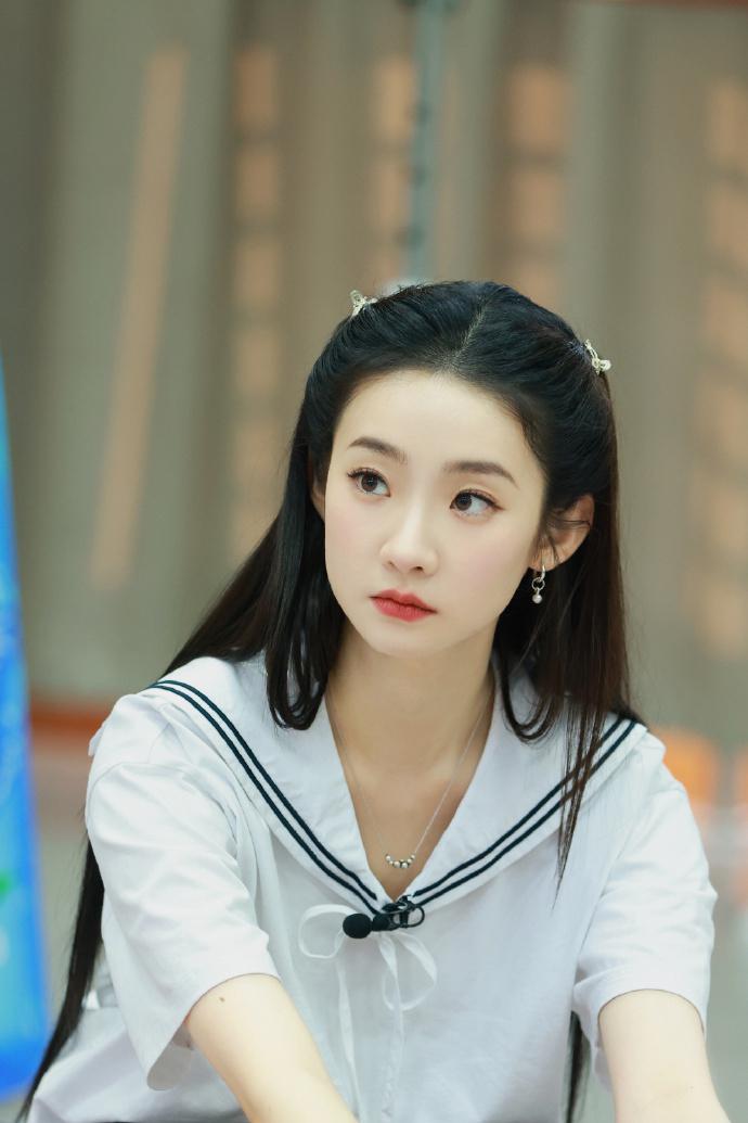 范世錡恋情曝光 范世錡与张艺凡恋情曝光,两人低调同居,疑似还有第