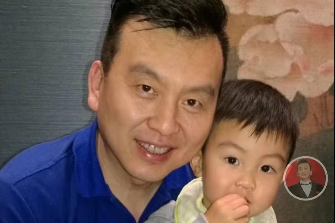 张泽群:央视名嘴的老来子,爱妻成谜,曾三追董卿无果 张泽群曾是央视