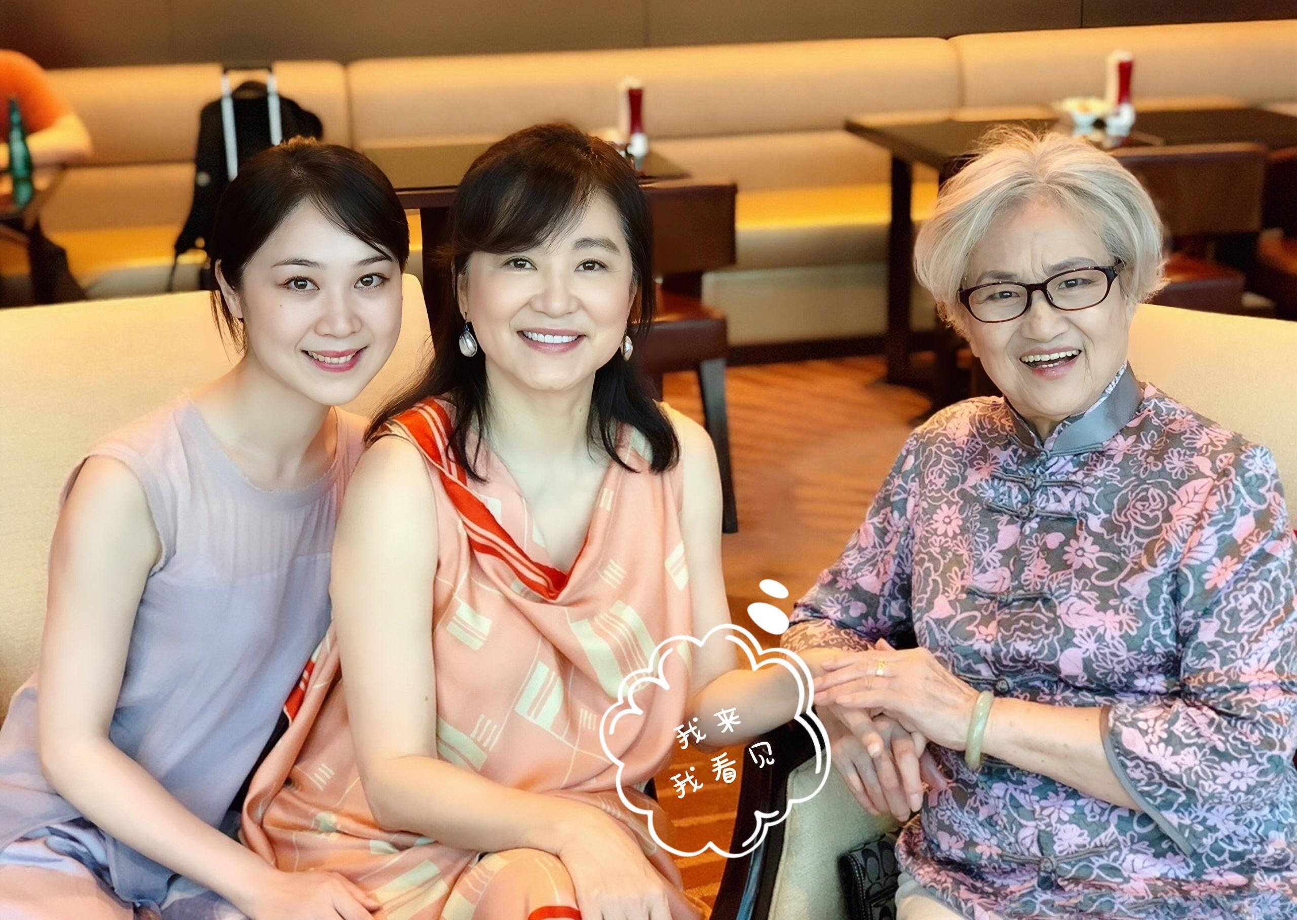 胡玫导演十年后再度操刀,林黛玉人选变迁揭示市场趋势 胡玫导演十年后