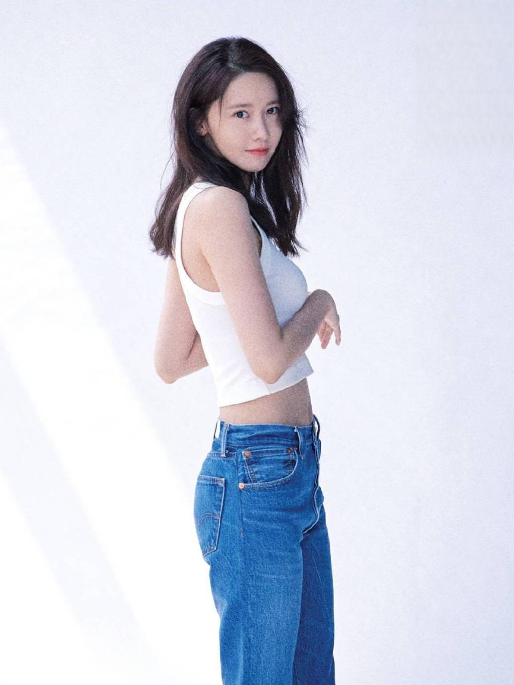林允儿,甜美清纯 林允儿,1990年5月30日出生于韩国首尔永登浦区,长相
