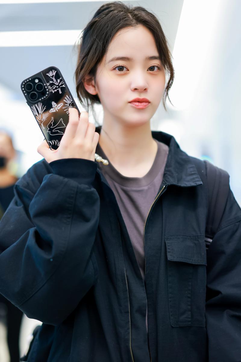 欧阳娜娜的童年揭秘:母爱之力如何塑造一个温柔巨星?