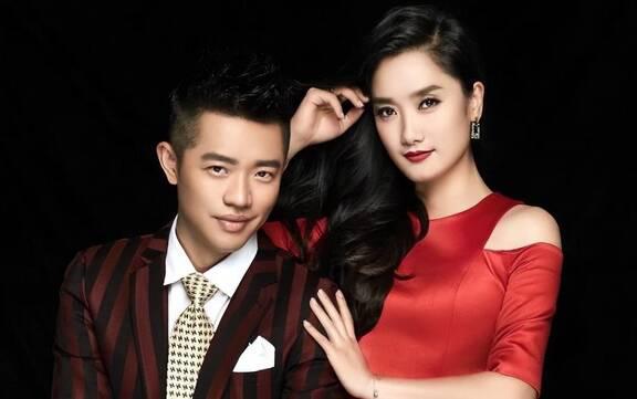 前世今生 凤凰传奇是华语乐坛上最为传奇的组合之一,曾毅和玲花都是
