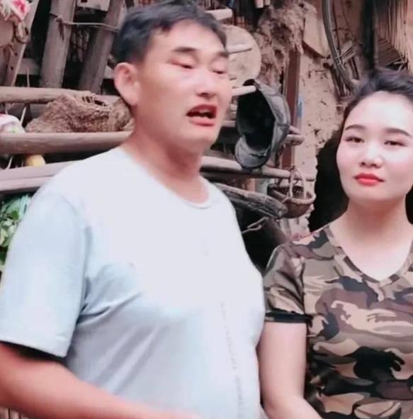 大衣哥搭档袁庆分手 袁庆与丈夫分手的原因是袁庆与大衣哥常年在外