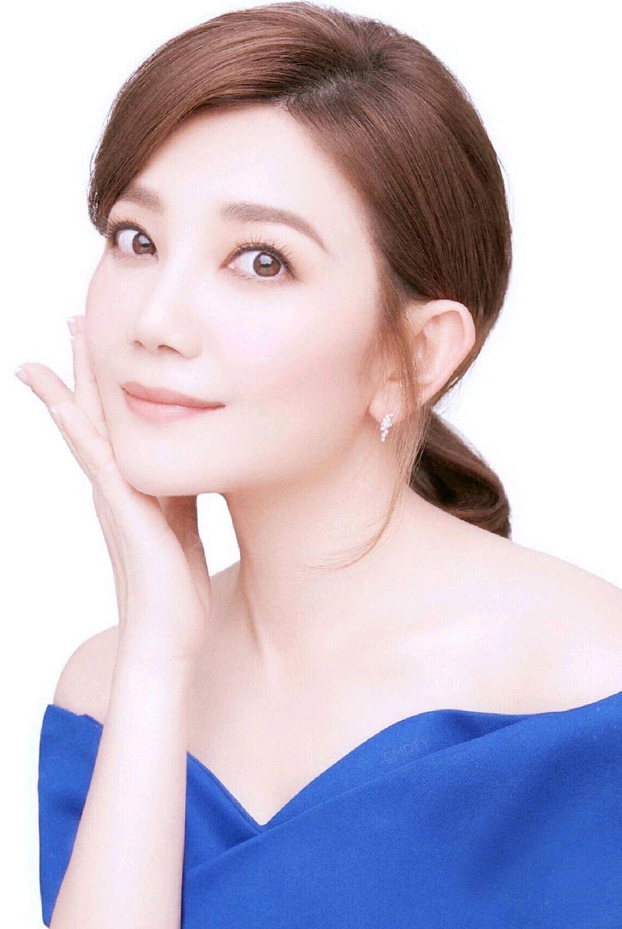 实力演绎情感音乐的多面魅力 梁静茹,马来西亚华语乐坛的璀璨明星,以