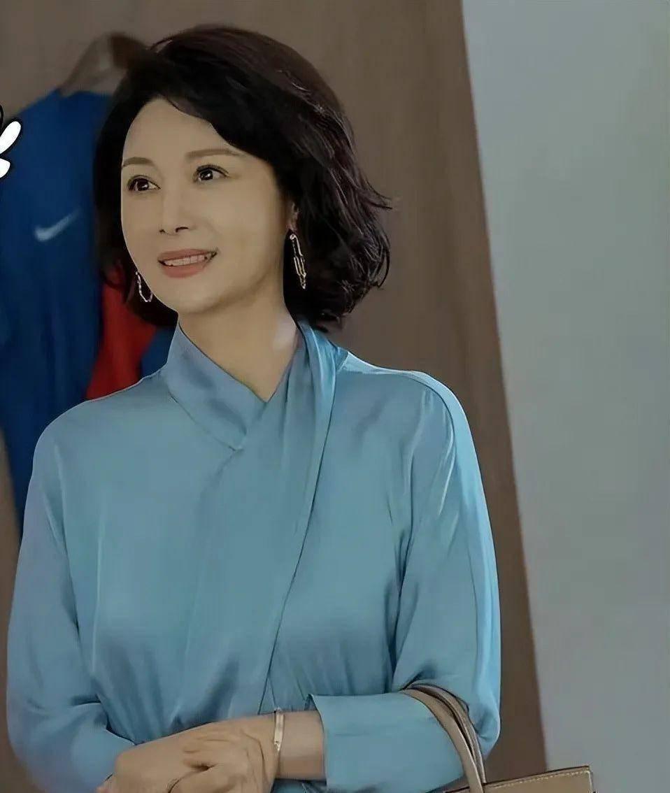 46岁女演员的惊喜表现 邓英在电视剧《承欢记》中成功塑造了辛家亮