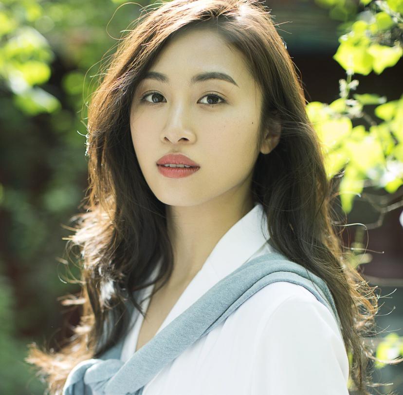 韩云云:喜剧舞台的璀璨之星,影视界的待发掘宝藏 韩云云,一个在喜剧