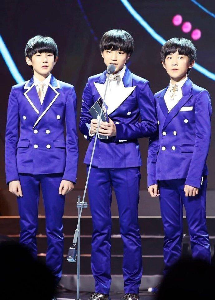 透视青春符号背后的商业价值 tfboys,由王俊凯,王源,易烊千玺三位成员