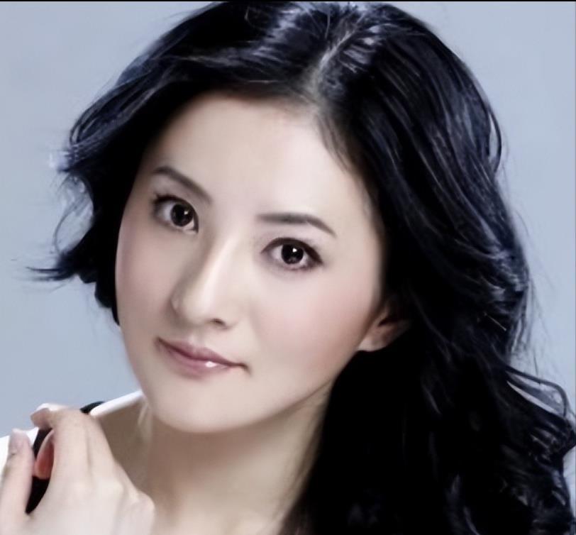 小婉君":被父母催婚烦恼不已 金铭,曾年少成名"红炸天",如今被父母催