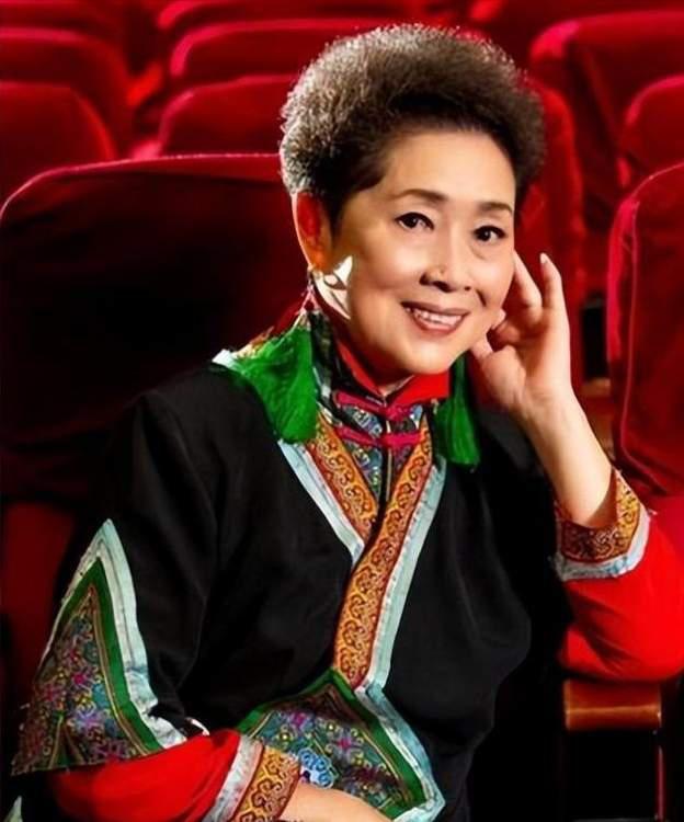艺术巅峰之作《刘三姐》背后的传奇人生与无尽魅力 黄婉秋,这位十四岁