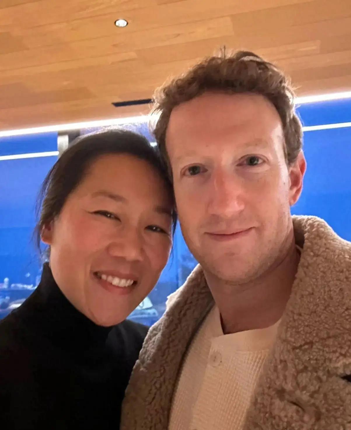 扎克伯格夫妇日本度假普莉希拉的魅力与扎克伯格的击剑梦 扎克伯格