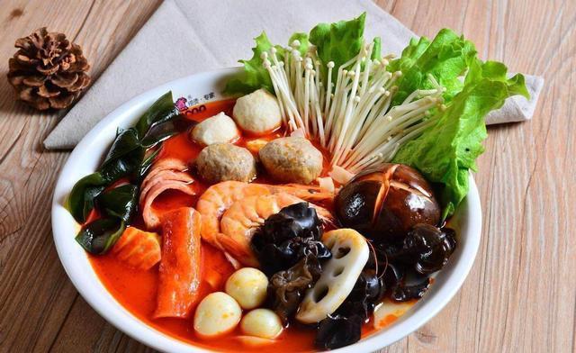 张亮麻辣烫纠纷:明星权益与商业利益的较量 张亮与"张亮麻辣烫"的纠纷