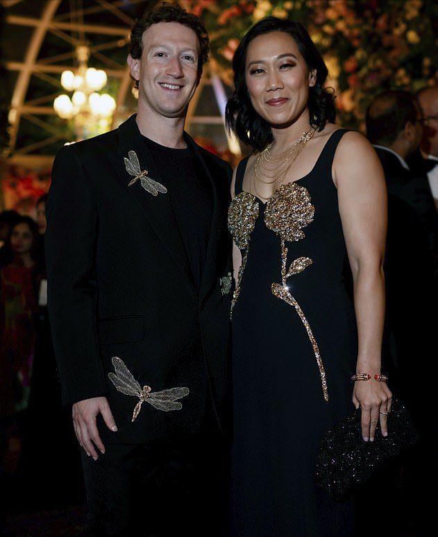 扎克伯格一家的度假生活 扎克伯格一家子的度假生活让我们看到了他们