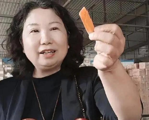 杜新枝发文怀念姚策(反转了?杜新枝将抚养姚策儿子)