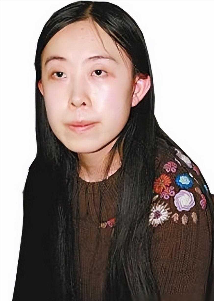 杨丽娟17年后的现状:疯狂追星背后的反思与启示 杨丽娟,这位因疯狂