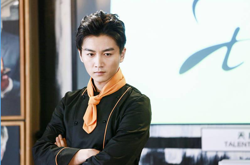 电视剧《火柴小姐和美味先生》由陈晓,陈意涵主演,属于较为典型的台湾