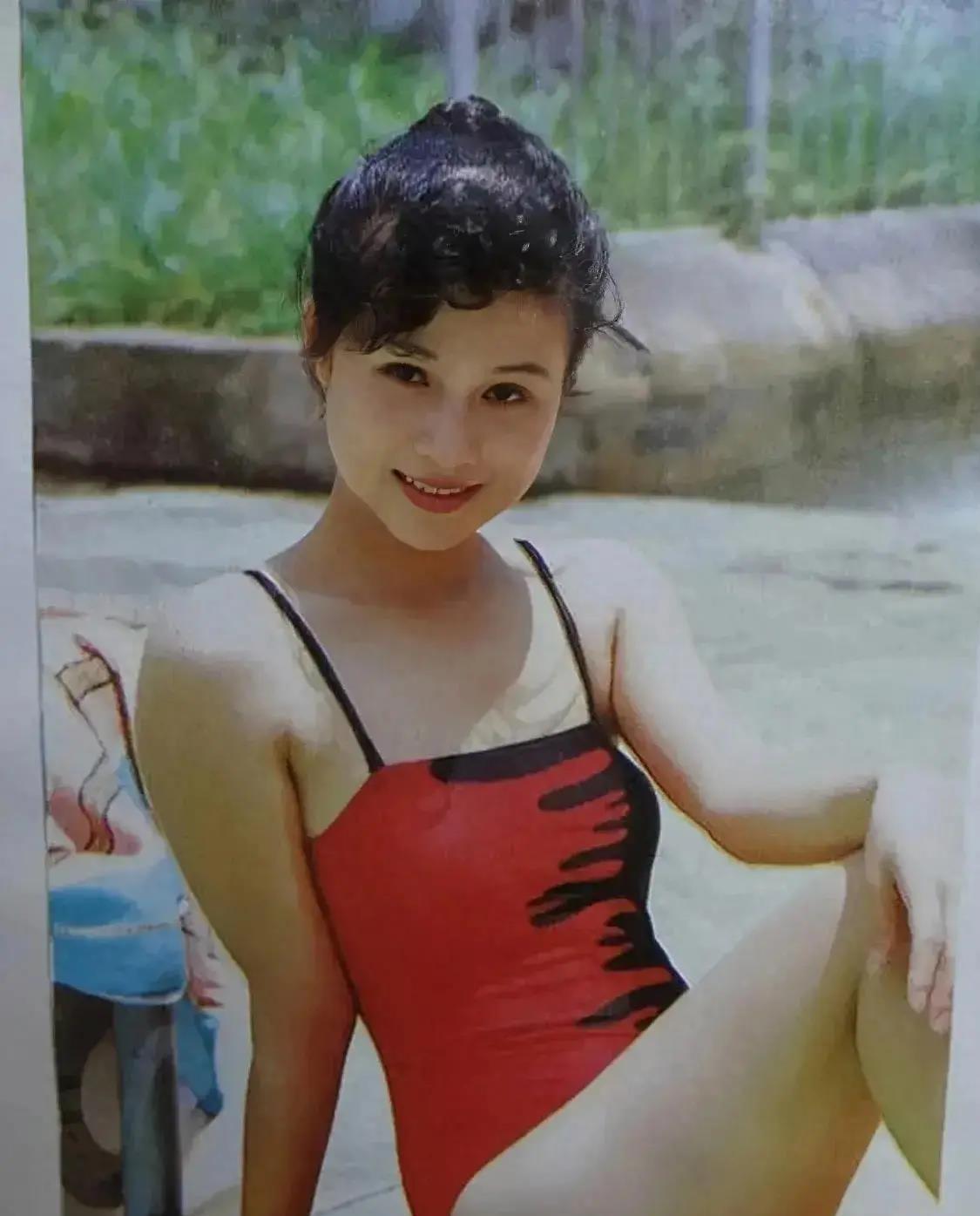 穆丽燕:从护士到演员,59岁风采依旧,坚韧人生诠释追梦力量 穆丽燕,一