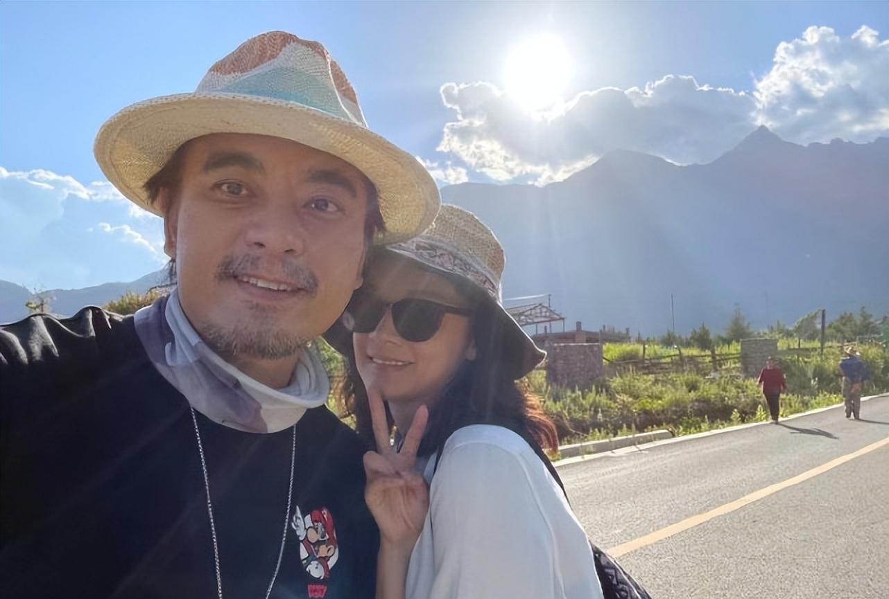 陈龙章龄之甜蜜庆祝结婚12周年,恩爱如初见证娱乐圈真爱传奇 著名演员