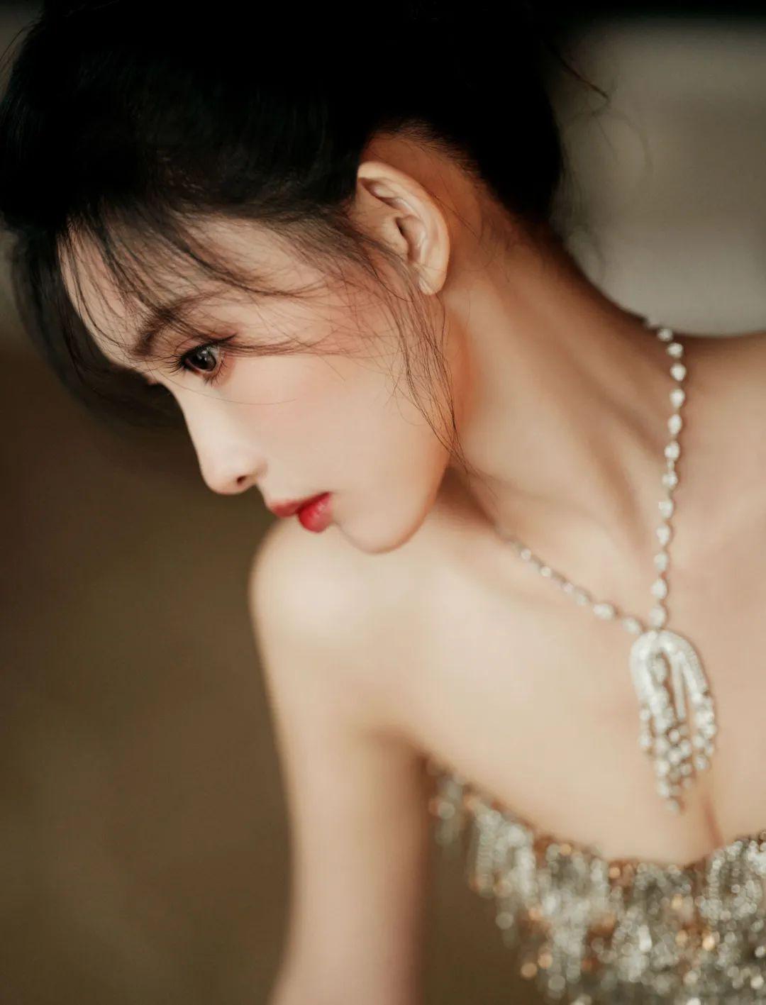 孟子义:魅力女神 孟子义的美丽如同艺术品,令人陶醉.