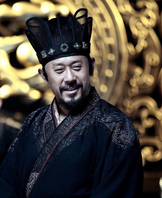 曹操:多面枭雄 曹操是中国历史上最为著名的人物之一,他的形象在影视