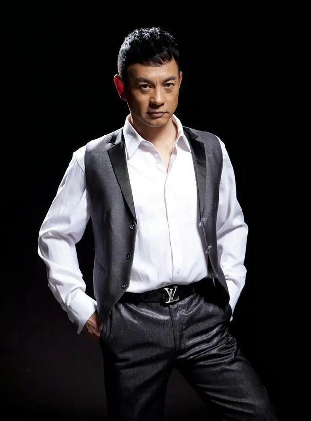 周浩东:从绘画到影视,姑父的陪.@清初电影谈的动态