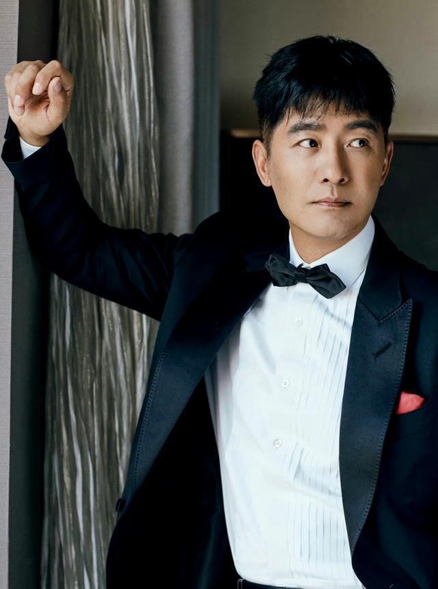 郭晓东:演艺梦想的坚持 郭晓东,出身于山东的宁静村落,双亲皆为勤劳的