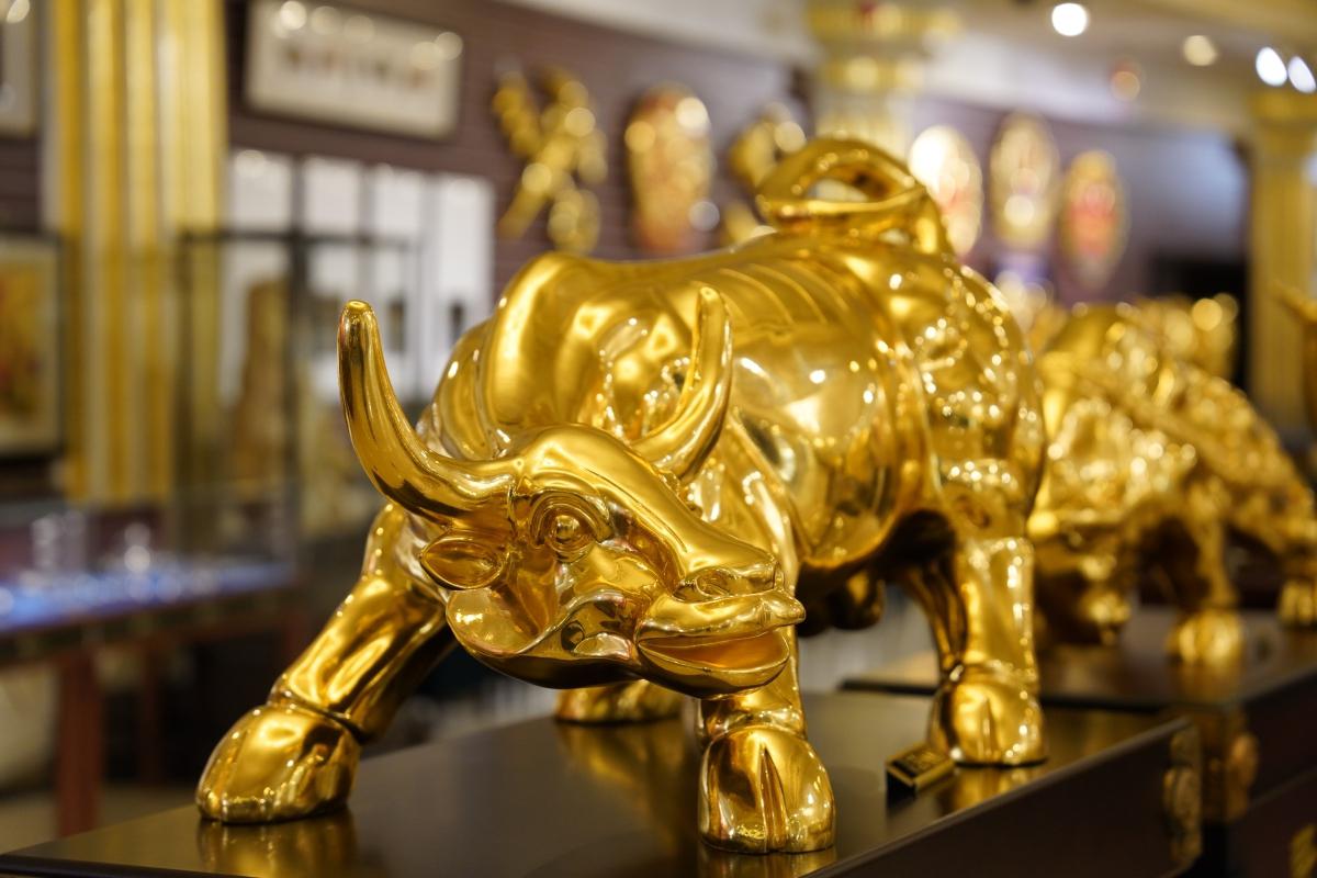 大宗商品超级牛市:美元信用崩塌,生产收缩与新产业需求共舞 大宗商品