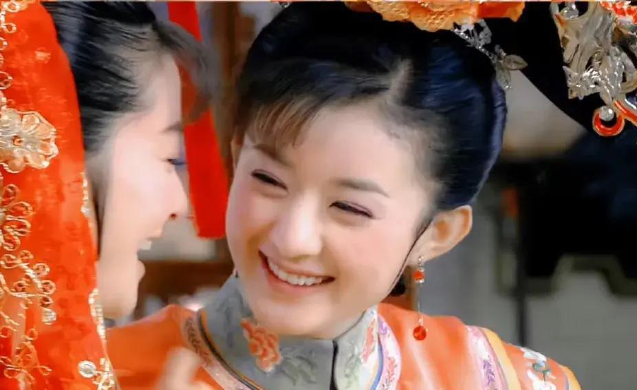 李晟和赵丽颖的聊天记录破不和谣言 演员李晟在小红书评论区发布了一