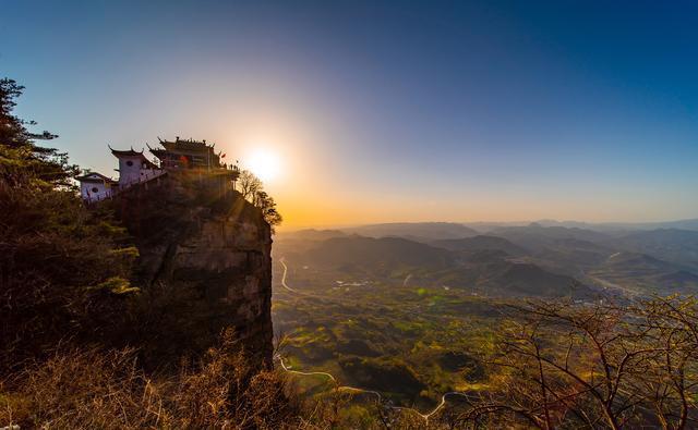 甘肃宕昌县旅游景点图片