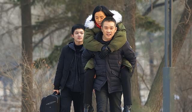 任帅:坚守初心的演员,与妻子共赴人生舞台 任帅,一个在娱乐圈中并不