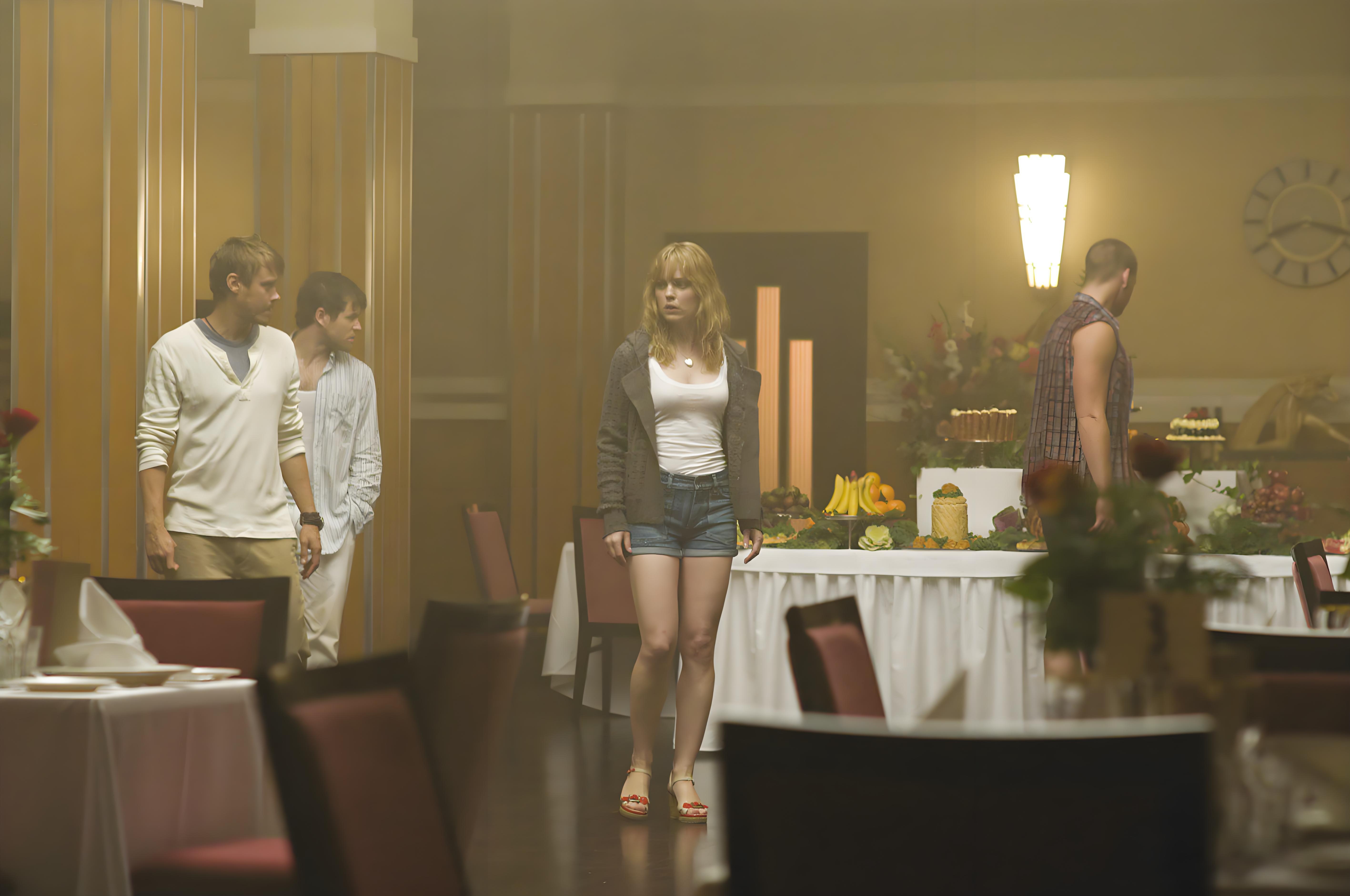 恐怖游轮》:双向互动的电影形式 恐怖游轮》是一部充满惊喜和刺激的