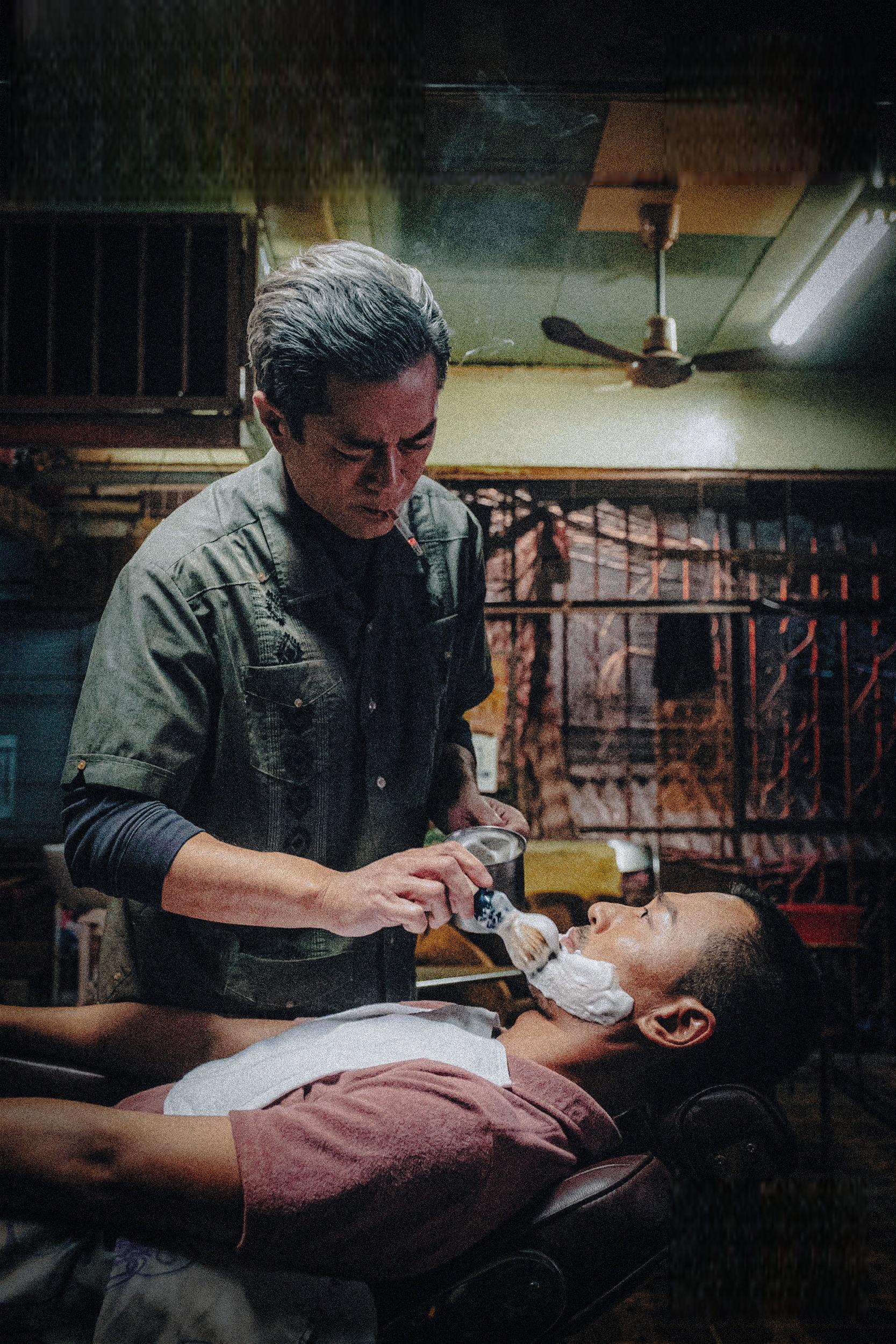 《九龙城寨之围城》:黑帮风云再起,五一档激战正酣 电影《九龙城寨之