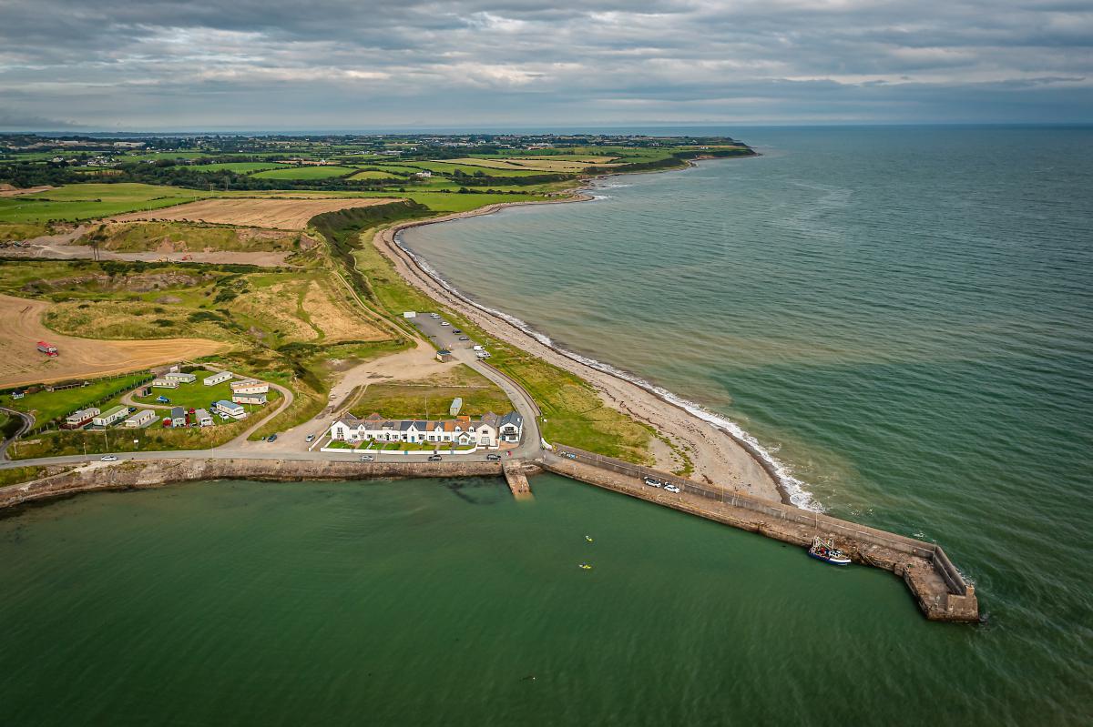 平沙岛:璀璨明珠 平沙岛,这颗镶嵌在佛山市南海区和高明区交界处的
