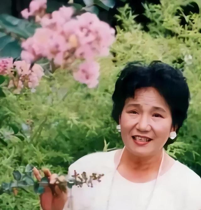 赵丽蓉:传奇喜剧女王,一生色.@紫晶封印心录的动态