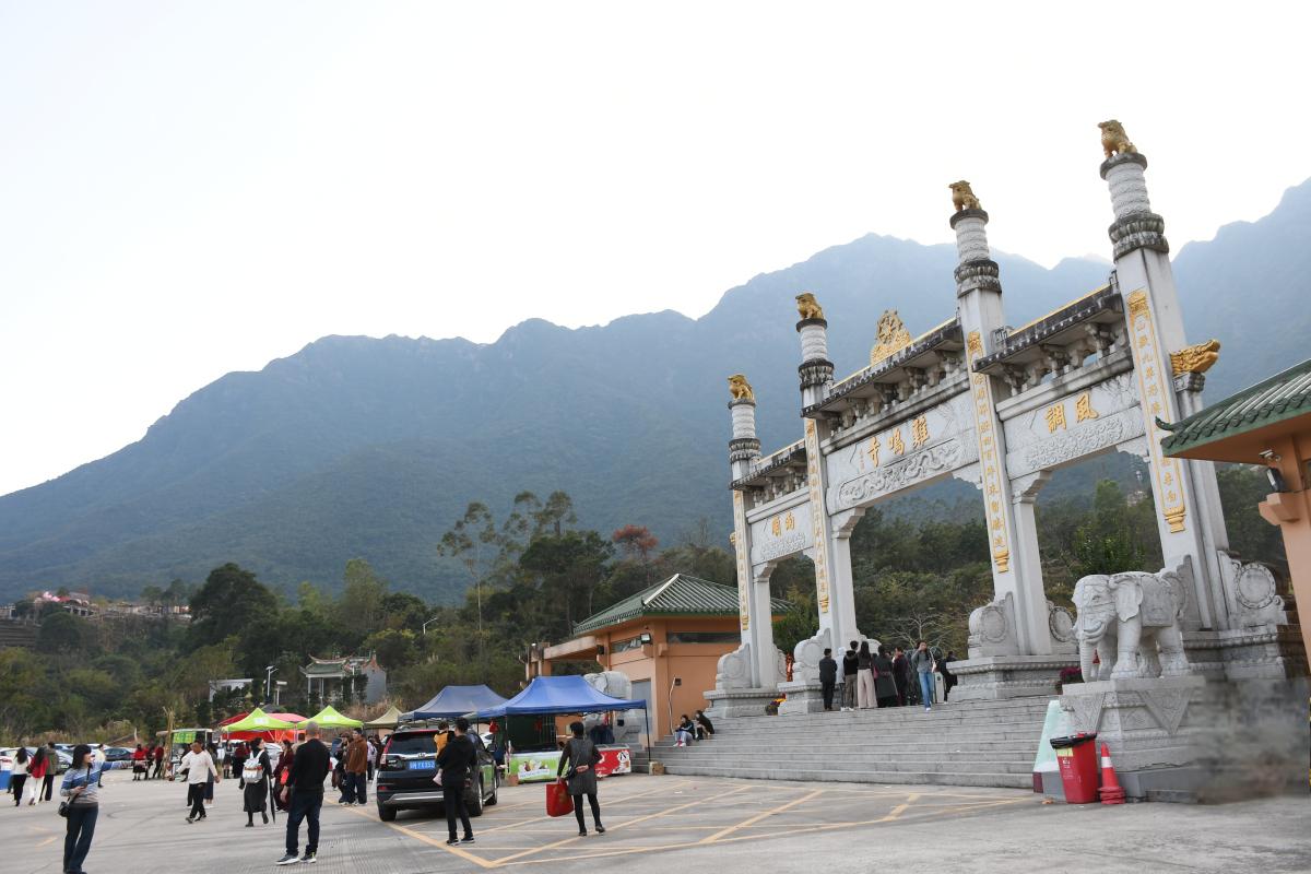 探索衡山之美:与南国之巅的邂逅 衡山,作为中华大地南端的五岳之一,以