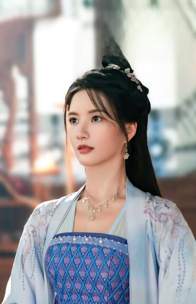 披荆斩棘的大小姐》:古装复仇爽剧 徐璐新剧《披荆斩棘的大小姐》定档